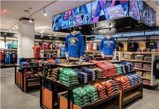 月薪5000球迷一生有机会现场看一次NBA吗？答案很惨烈！