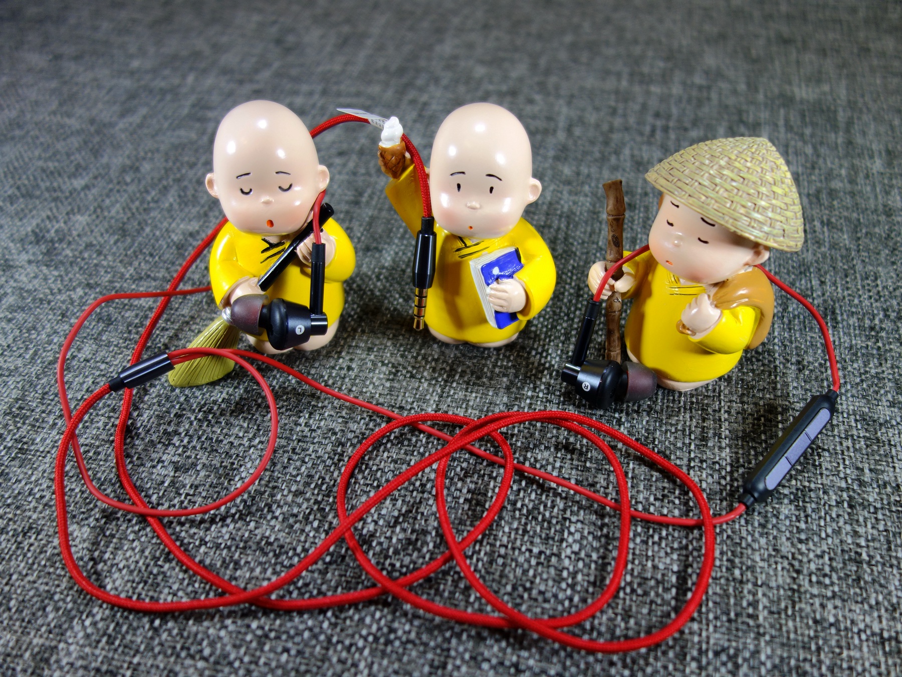 为音而生蓝牙耳机,1more真无线降噪蓝牙耳机怎么样