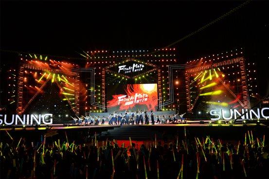 10位名嘴解说足球,苏宁之夏董路解说员