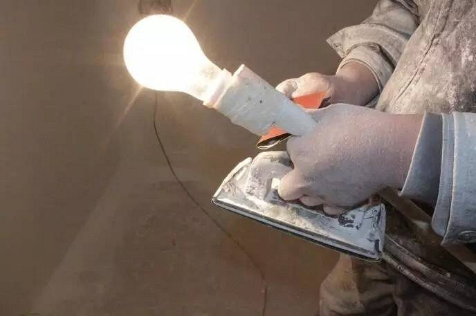 刷漆后如何防止墙面裂纹,墙体刷漆前墙面有裂缝