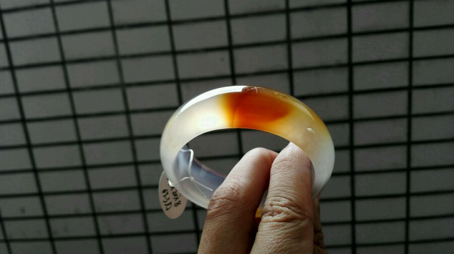 冰彩玛瑙手镯,马料高冰透玛瑙手镯