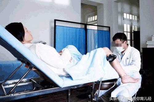 经产妇孕晚期做了内检出血正常吗,孕39周医生内检后有褐色分泌物