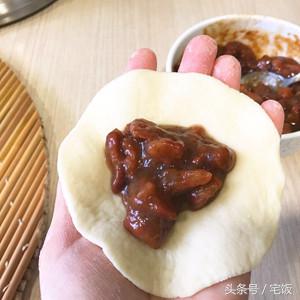 如何制作广式叉烧包包子皮,酥皮叉烧包包法慢动作