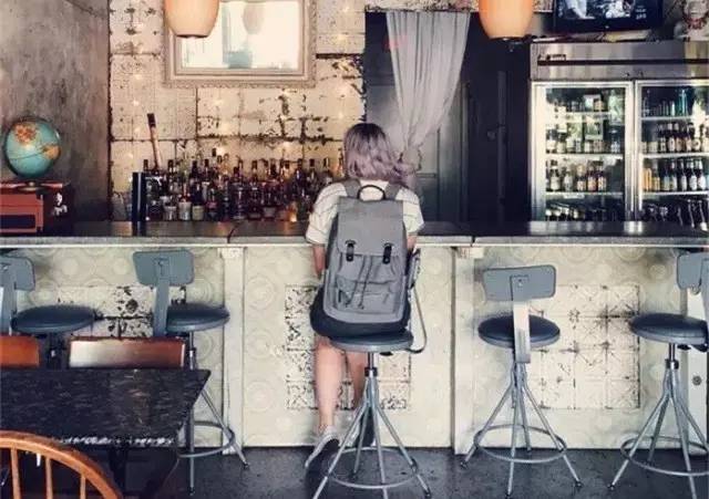 双肩包种草视频,双肩包种草好看能装不贵