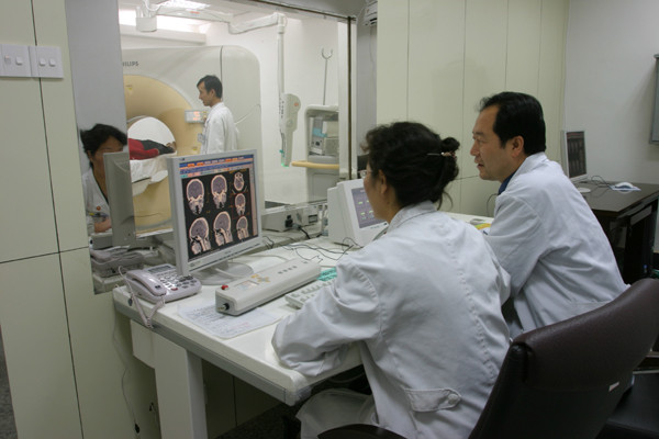 大脑供血不足头晕怎么治,脑供血不足最怕三种水果