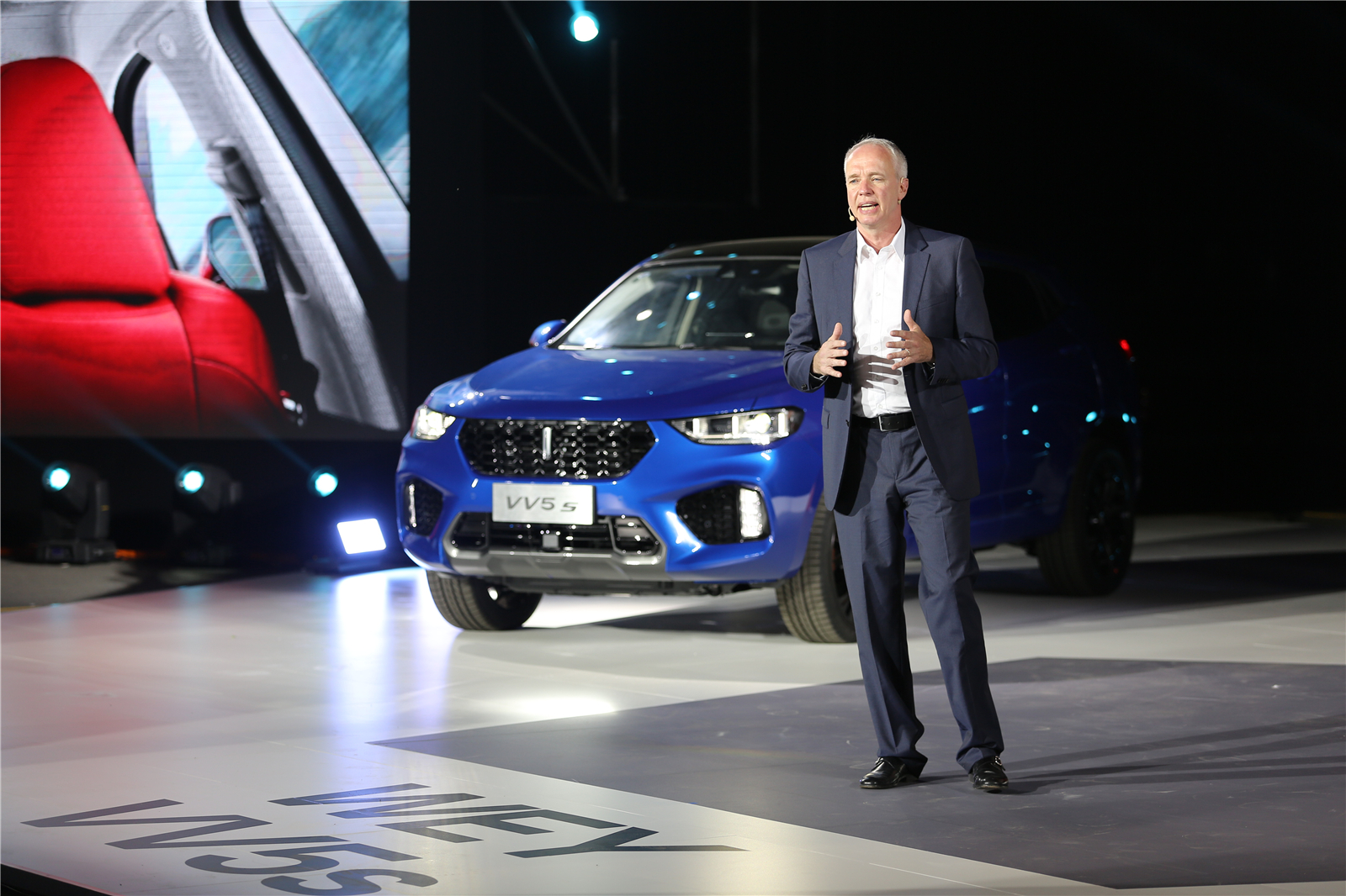 wey品牌可以突破高端化吗,weyvv5s是什么车