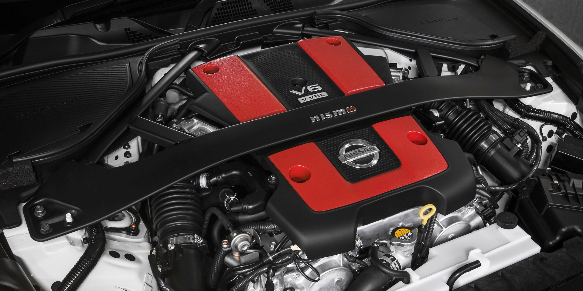 日产370z容易飘,日产370z巅峰极速超燃