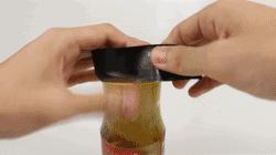 巧开罐头盖,快速开黄桃大罐头的方法