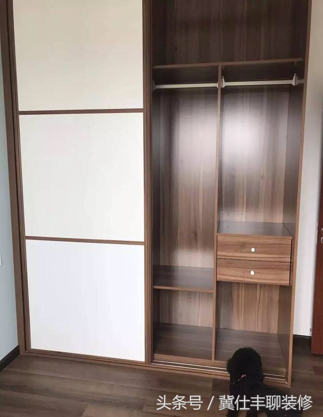 2020衣柜构造样板图,2023最新款定制衣柜效果图