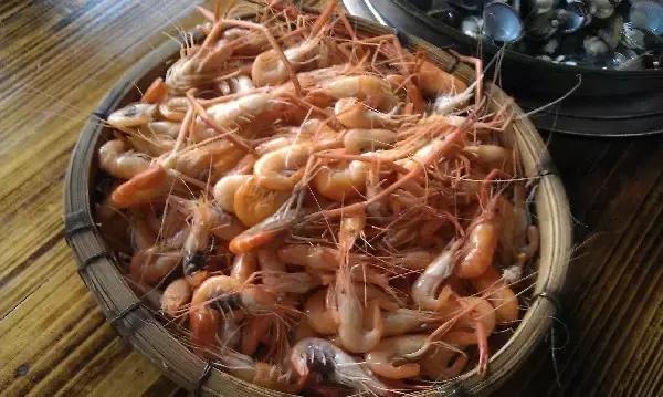 烟台人炫富方式,烟台开海炫富是真的吗