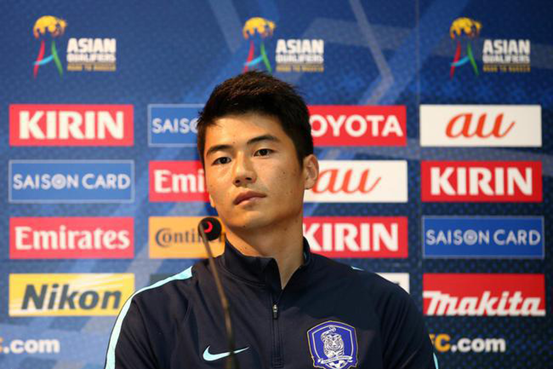 里皮怒怼裁判,里皮解决国足的三大问题