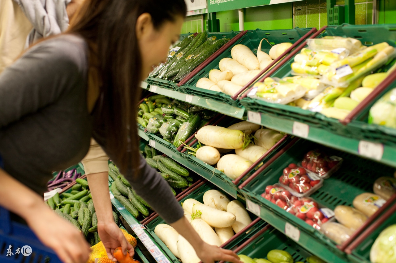 如何用互联网思维挣钱,如何用互联网思维经营实体店