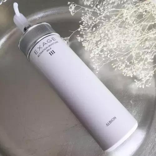 女士乳液抗皱紧致补水,女人水乳抗皱紧致精华乳