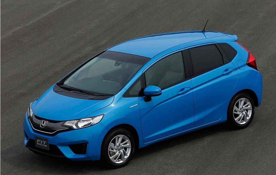 飞度轩逸选哪个,落地10万左右买什么车好