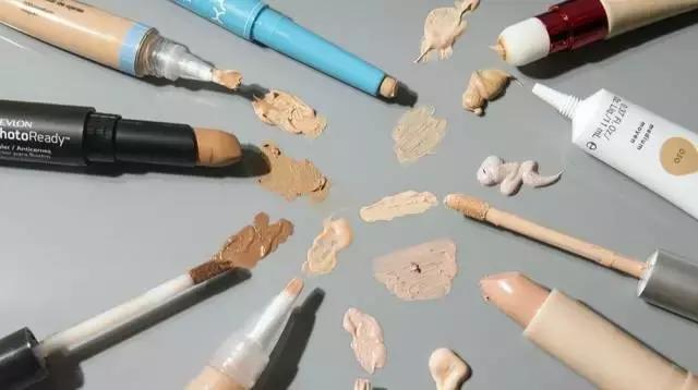 五分钟化妆让颜值最大化,五分钟搞定的化妆视频不卡粉