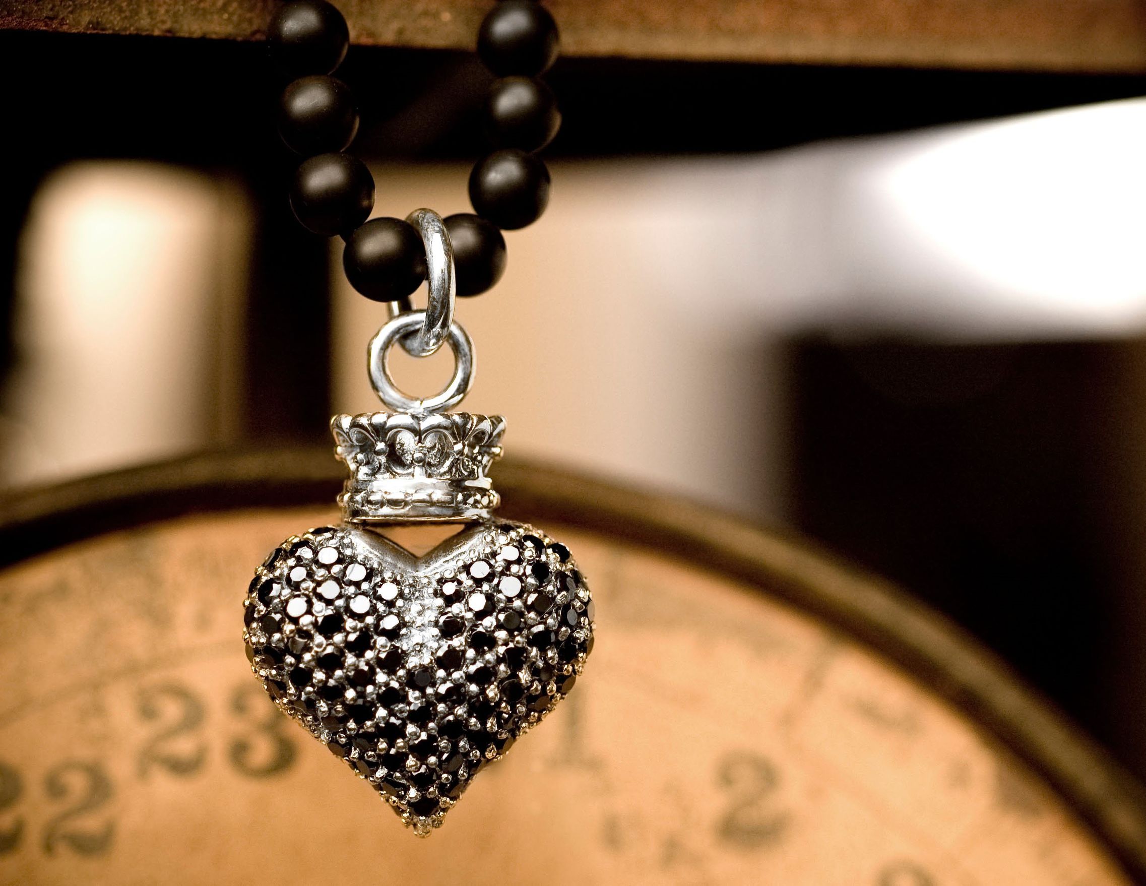 好莱坞明星都在晒的银饰潮牌？KINGBABY终于要来成都太古里了！