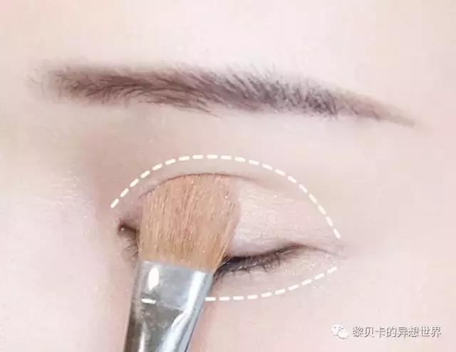 日常十分钟可以搞定的快速出门妆,早起画个精致妆