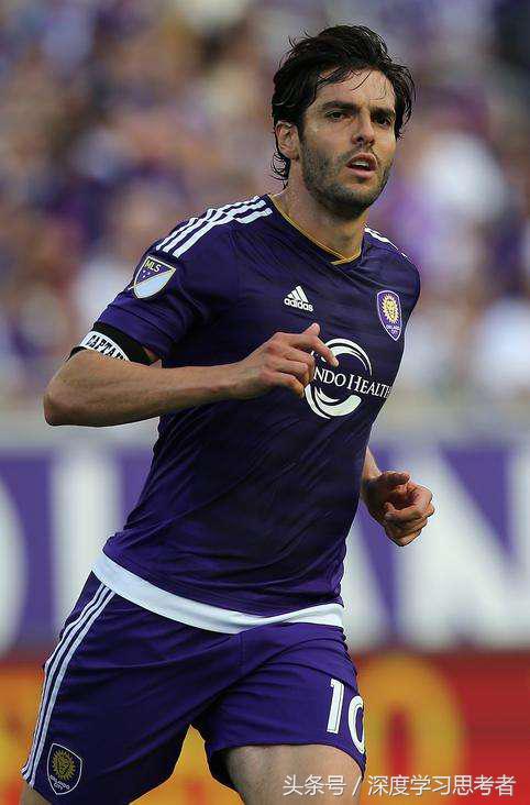 足球比赛怎么测定球员奔跑距离,足球比赛中观察和预判