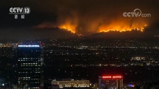 洛杉矶大山着火,加州山火现场曝光烈火冲天如地狱