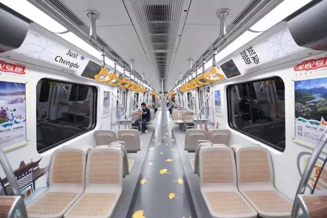 今日开通的地铁10号线，最新时刻表和公交换乘看这里！