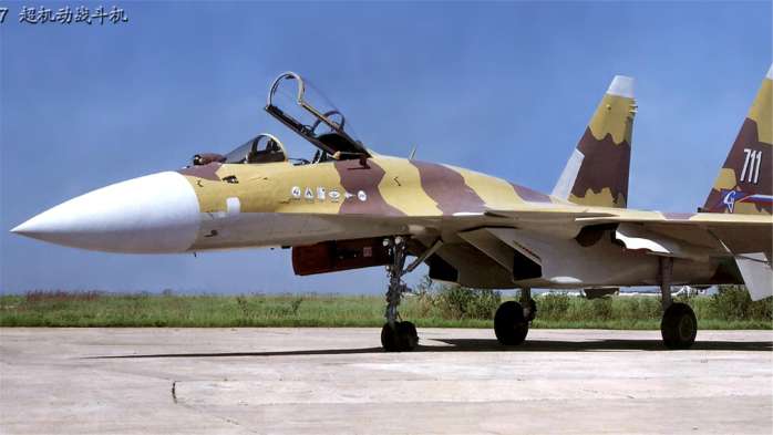 真假苏37战斗机,苏37战斗机和苏35区别