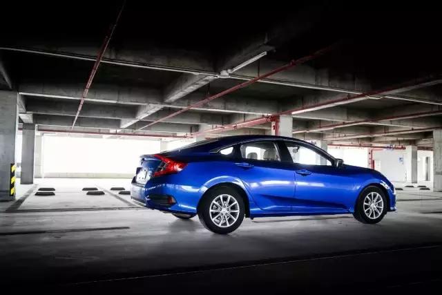 半斤与八两差多少,半斤和八两差三两