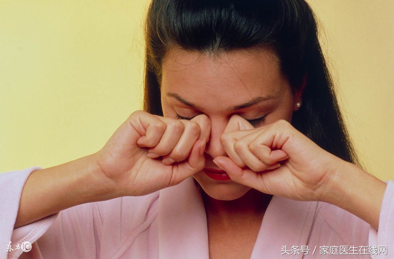 右眼皮老跳是什么毛病,眼皮偶尔跳什么原因迷信说法