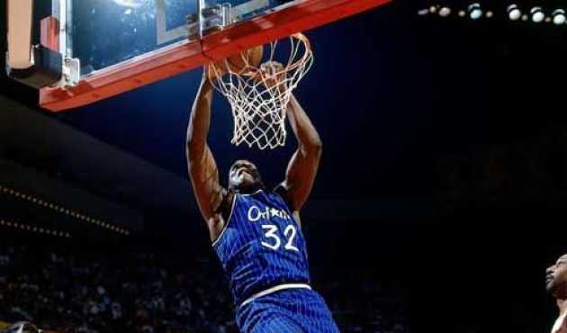 大梦奥尼尔都在巅峰的话谁厉害,大梦奥尼尔尤因罗宾逊