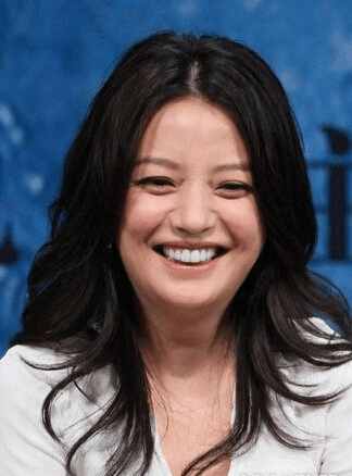 秦舒培素颜晒娃获称赞,秦舒培年轻容颜