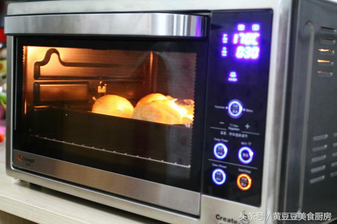 又好看又好吃的小熊包,小熊包包儿童零食包