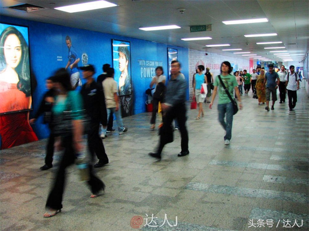 达人J：新马声色任逍遥