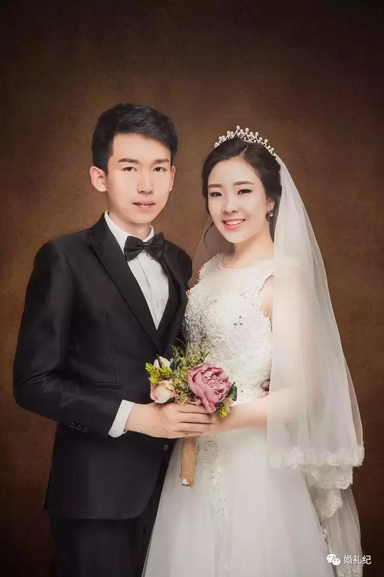 迎宾海报推荐什么风格,迎宾海报什么底色好看