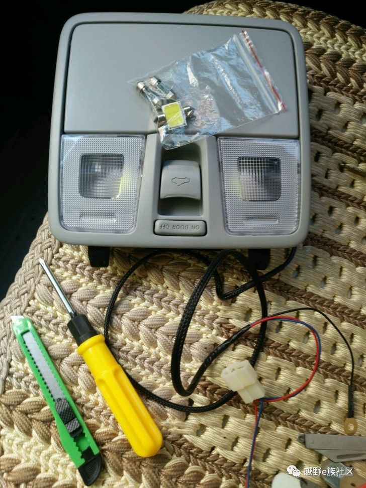 猎豹黑金刚小黄灯安装教程,猎豹黑金刚安装阅读灯