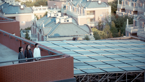 1022MV狂撒狗粮演绎宿舍女生久违的纯真