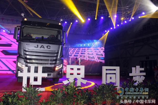 2017年格尔发k7w440马力牵引车价格,格尔发k7手动挡新车