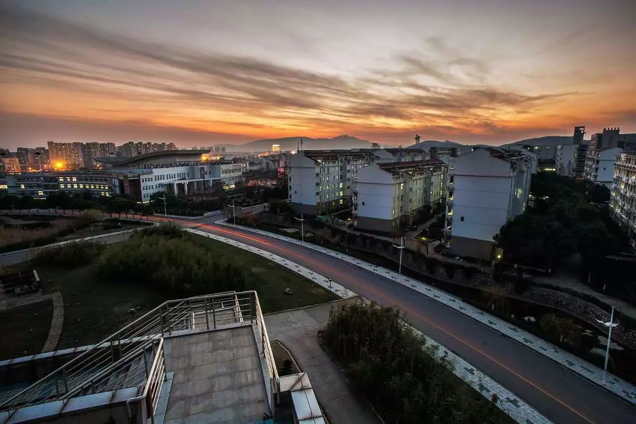 南京南财高等职业技术学校,南京南财学校