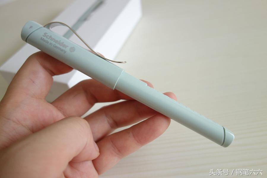 施耐德电气和施耐德钢笔,施耐德base系列钢笔好用吗