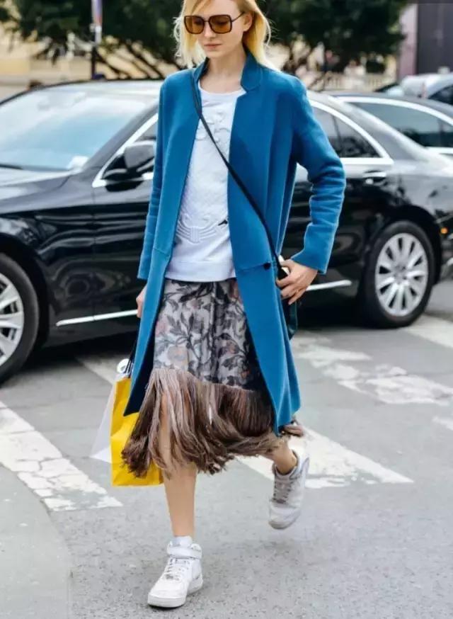 2021什么小白鞋经典又时尚女,小白鞋与运动鞋哪款比较时尚百搭