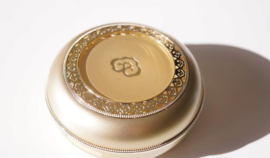 有十多种色号的气垫,特别多的气垫大全