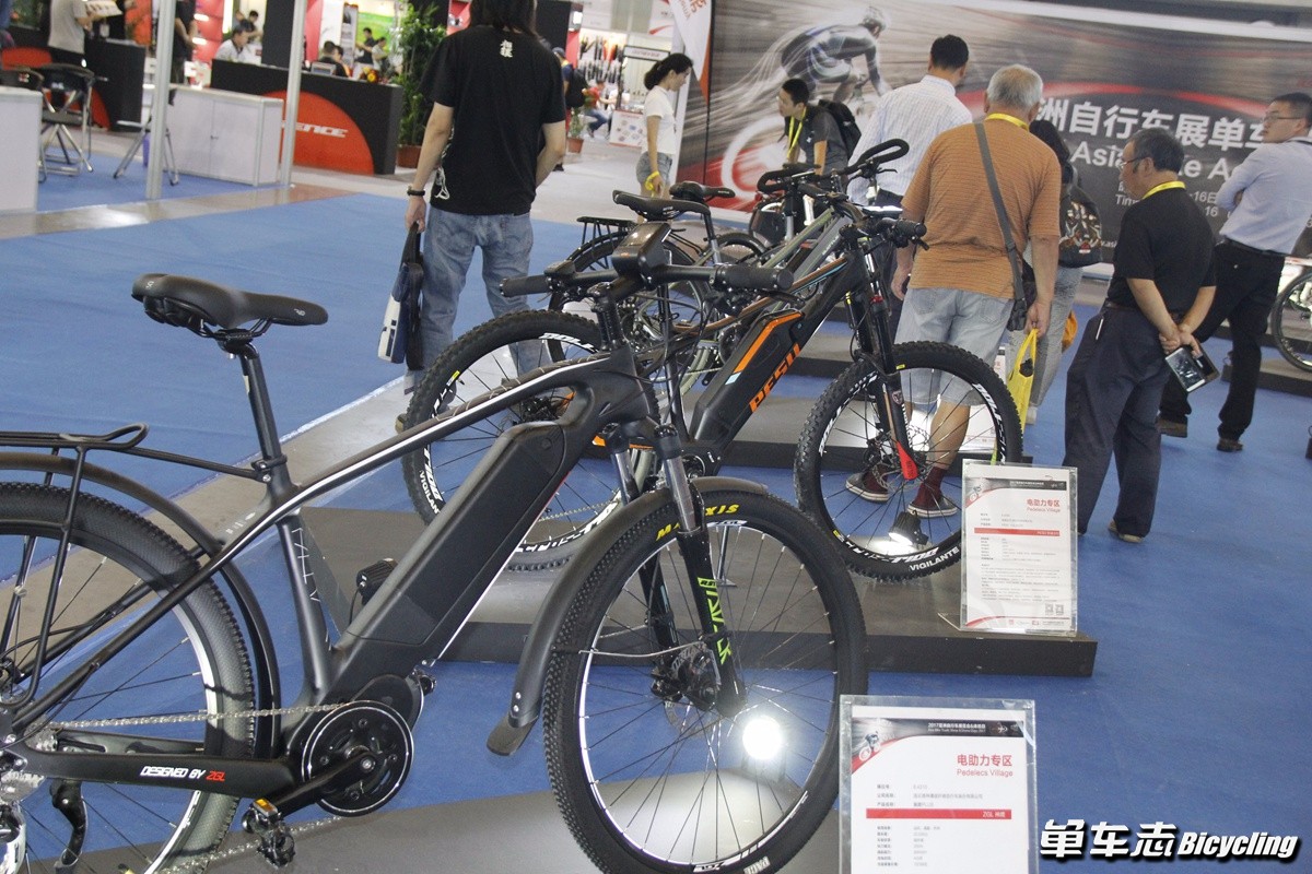 2017（第七届）亚洲自行车展览会首日秀