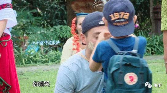 如何判断北极狐背包是不是正版,北极狐背包真假辨别