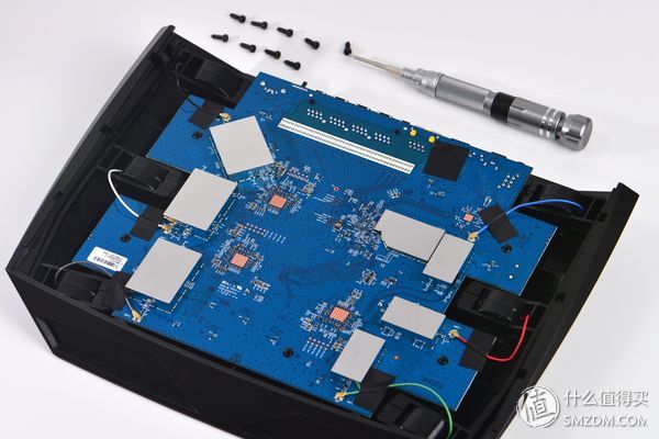 网件jr6100路由器是千兆还是百兆,千兆宽带感觉还是不够快