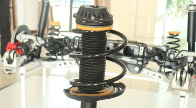 底盘改装的基本知识,底盘应该怎么改装从这五方面入手