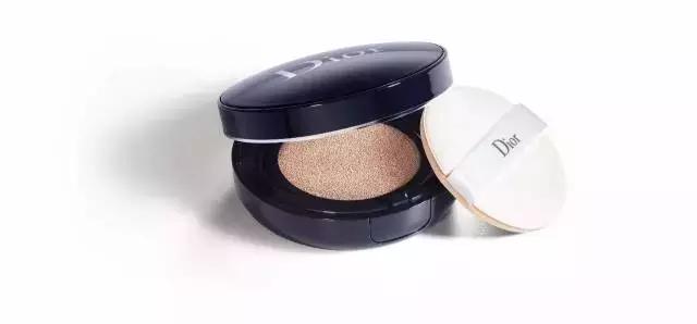 美女揭秘日韩欧美气垫大战开始，你站哪一家？