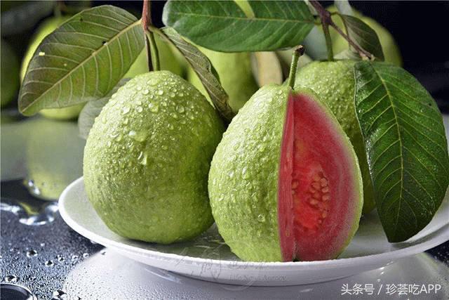 芭乐怎么吃才是正确的方式,芭乐有哪些食用方法和功效