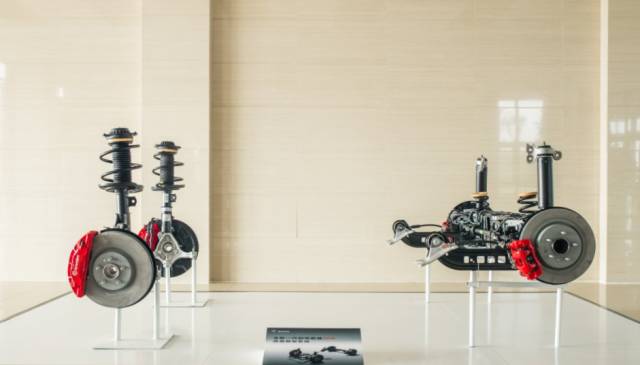 底盘改装的基本知识,底盘应该怎么改装从这五方面入手