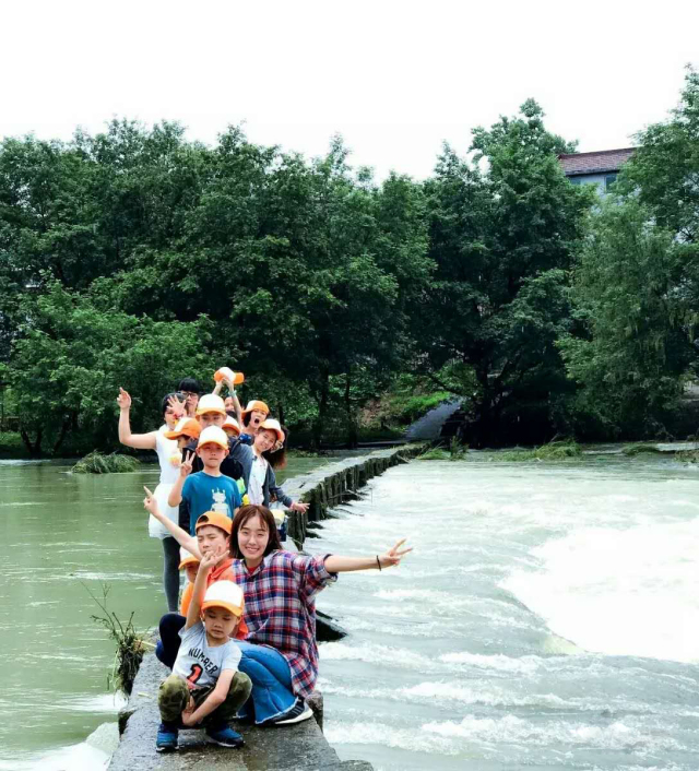 大梦初醒古诗视频,大梦初醒的古诗