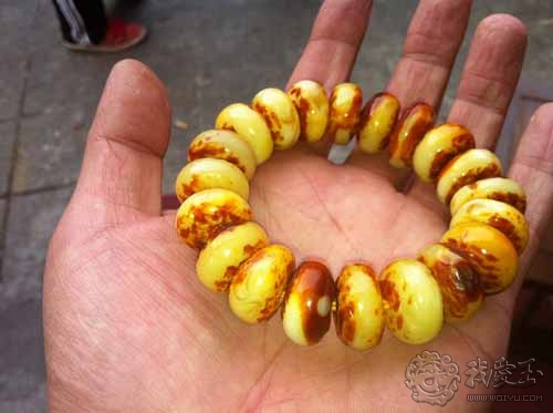 琥珀假原石的鉴别方法,琥珀蜜蜡造假材料