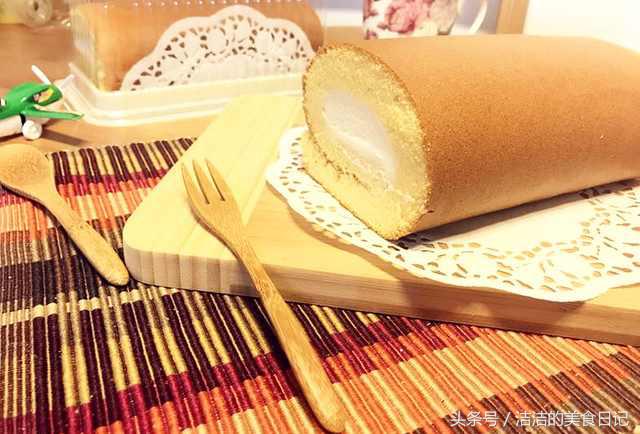 蛋糕卷不开裂怎么做,如何做不开裂的蛋糕卷