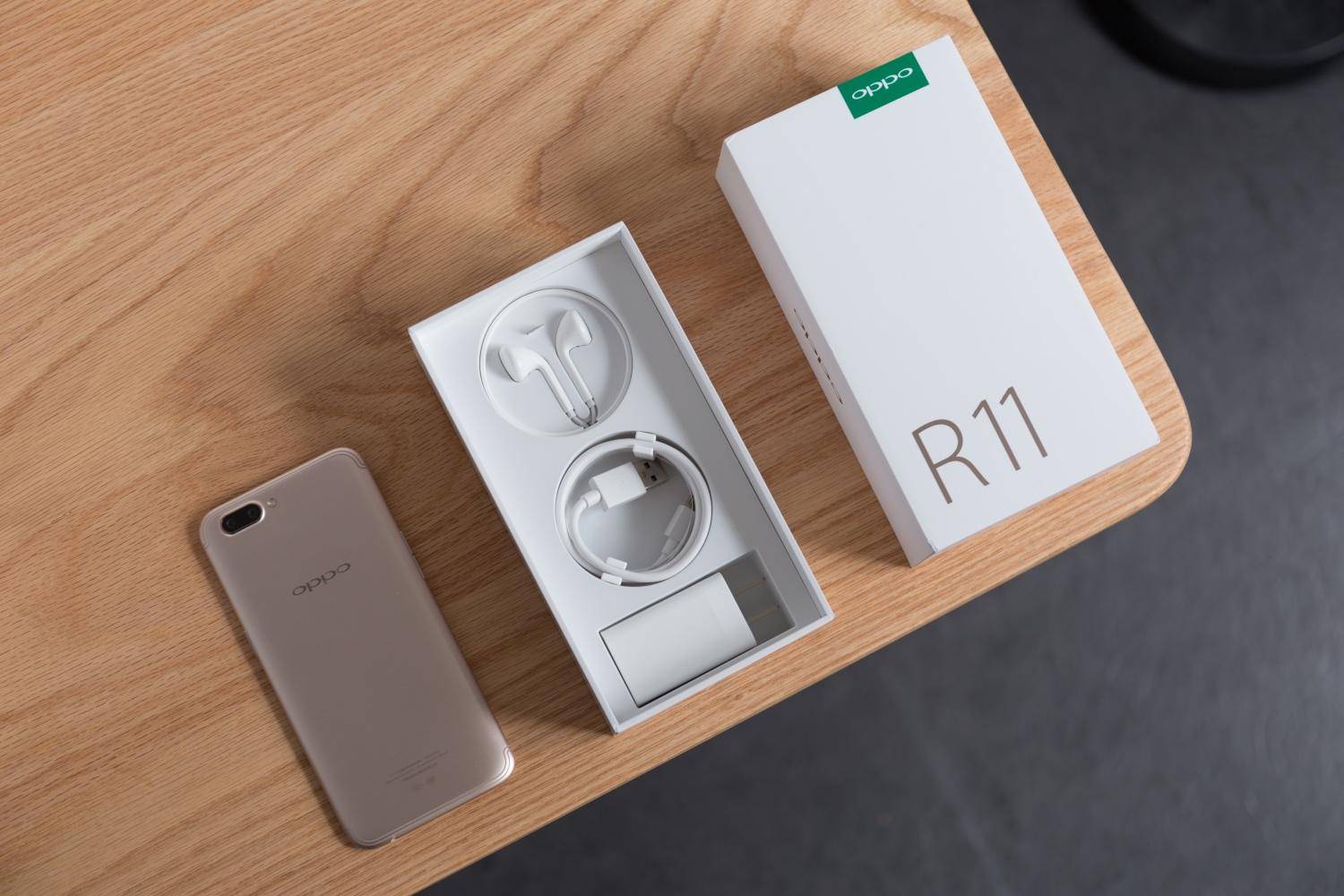 oppor11还值得入手吗,oppor11还值得购买吗